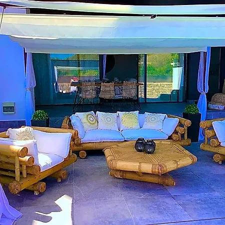 White House Ibiza Szálloda 4*